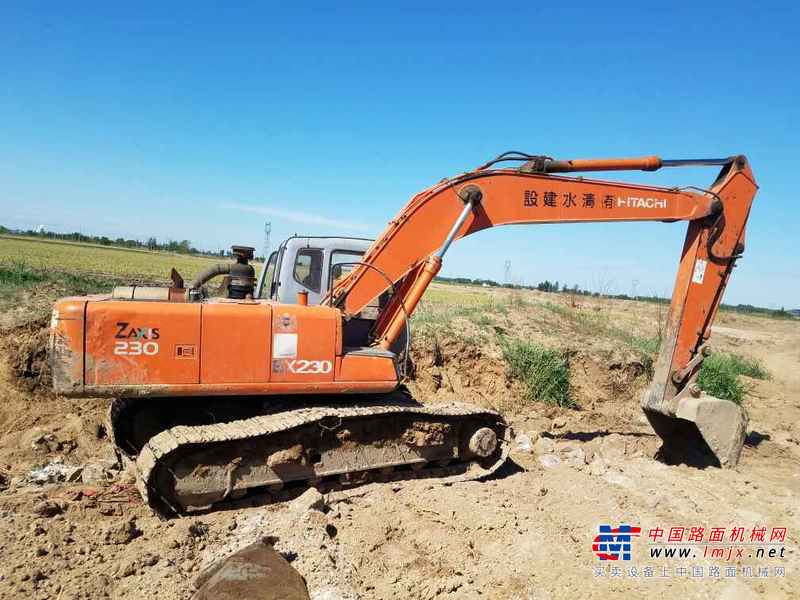 河北出售转让二手9980小时2003年日立EX230挖掘机