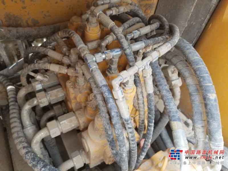宁夏出售转让二手2700小时2015年三一重工SY155C挖掘机