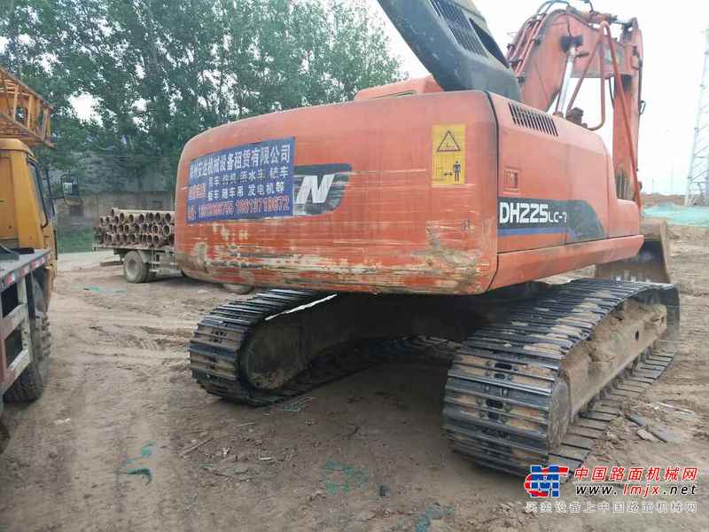 河南出售转让二手6500小时2009年斗山DH220LC挖掘机