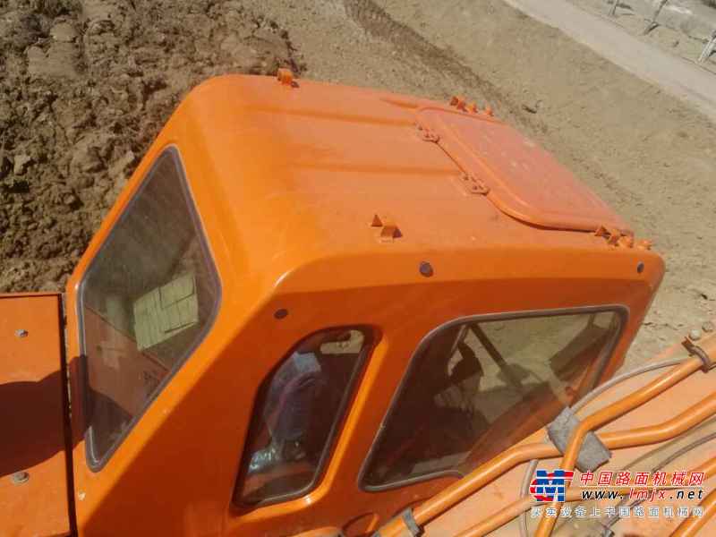 内蒙古出售转让二手13000小时2011年斗山DH215挖掘机