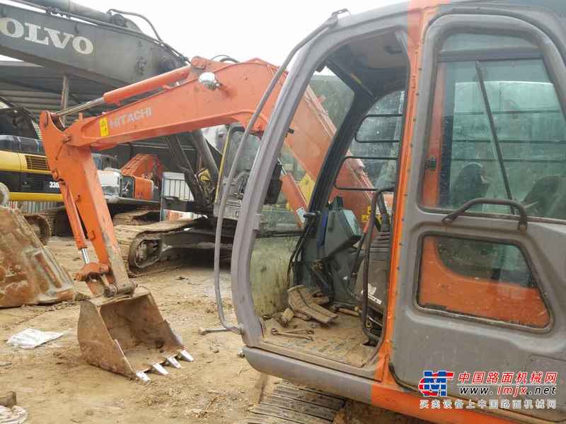 江西出售转让二手8600小时2010年日立ZX60挖掘机