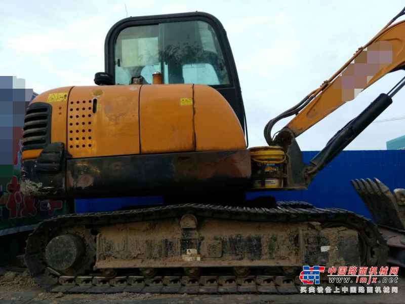 山西出售转让二手2000小时2014年江麓CN65E挖掘机
