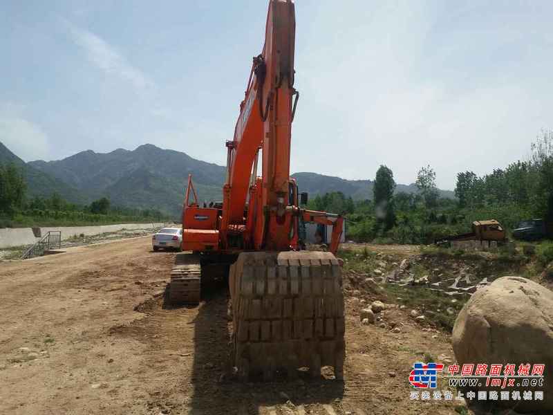 陕西出售转让二手6000小时2011年斗山DH225LC挖掘机