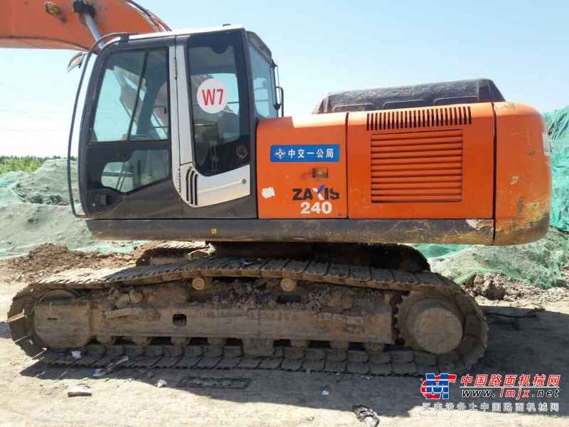 陕西出售转让二手6000小时2009年日立ZX240挖掘机