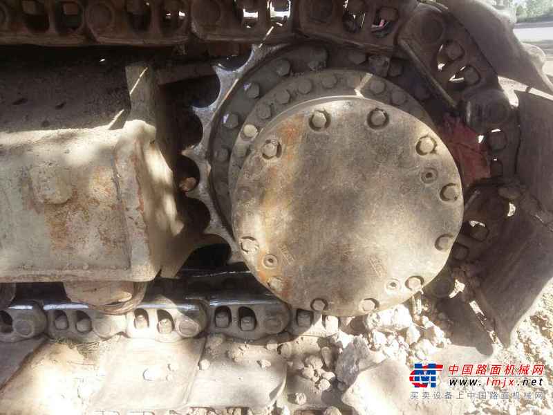 河北出售转让二手10000小时2010年日立ZX240挖掘机