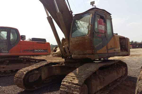 河北出售转让二手20000小时2003年山重建机JCM923C挖掘机