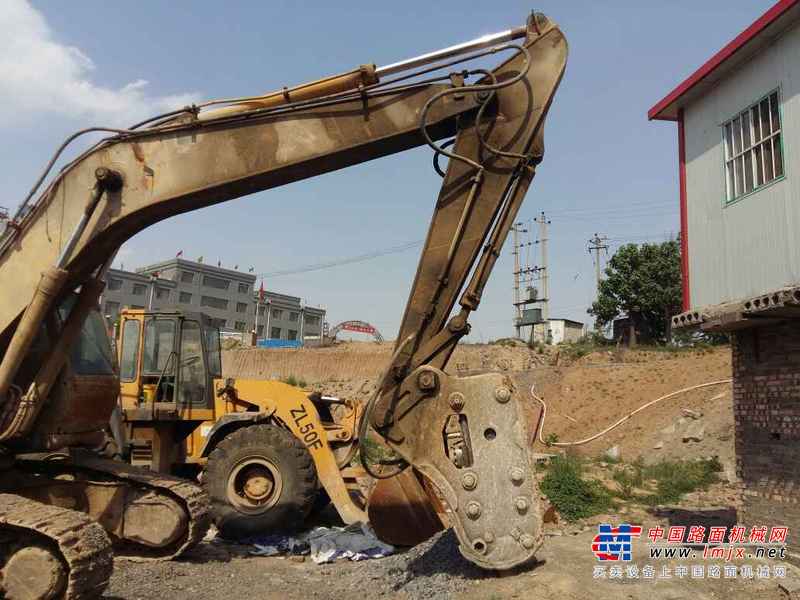 河北出售转让二手20000小时2003年山重建机JCM923C挖掘机
