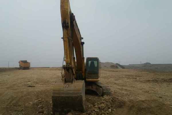 陕西出售转让二手9000小时2011年小松PC360挖掘机