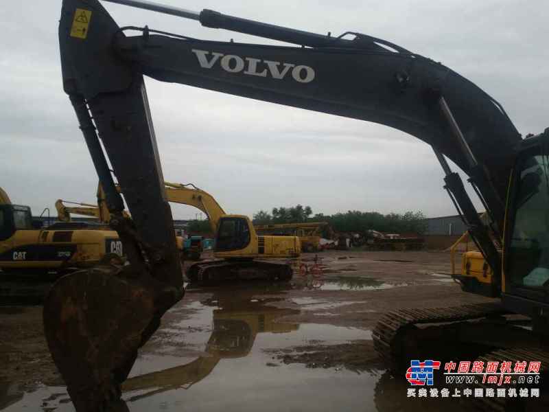 陕西出售转让二手6800小时2011年沃尔沃EC210B挖掘机