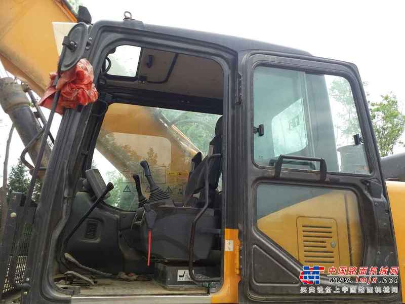 陕西出售转让二手2000小时2014年三一重工SY305C挖掘机