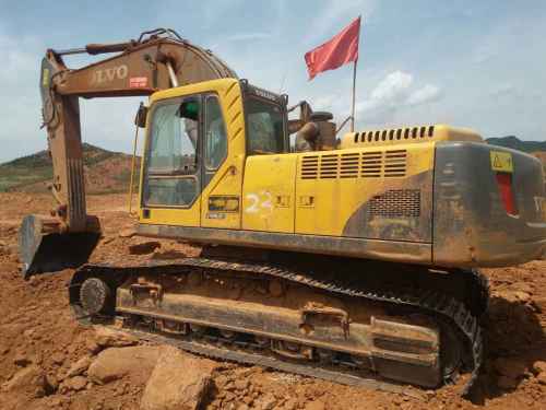 陕西出售转让二手9600小时2011年沃尔沃EC290BLC挖掘机