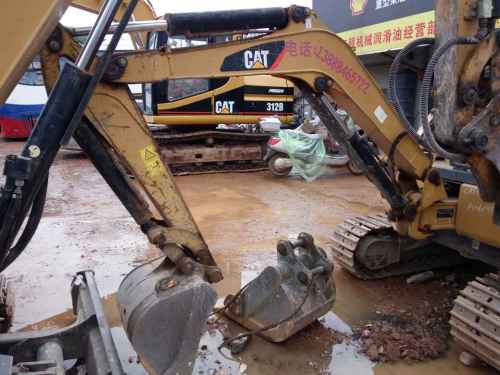 云南出售转让二手2600小时2008年卡特彼勒302C挖掘机
