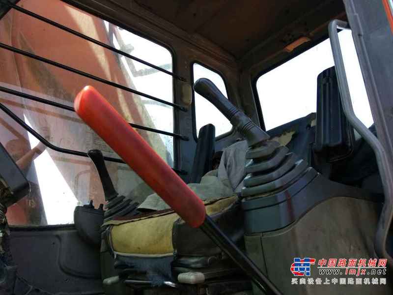 山西出售转让二手10000小时2009年日立ZX270HHE挖掘机