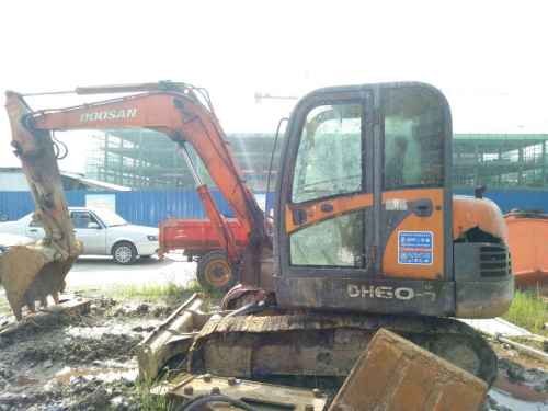四川出售转让二手13393小时2009年斗山DH60挖掘机