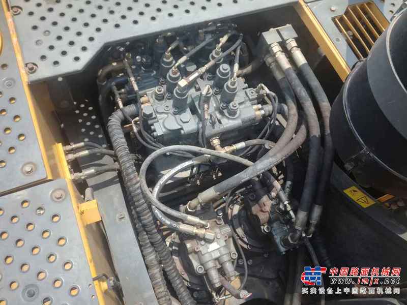 河南出售转让二手8000小时2012年沃尔沃EC480DL挖掘机