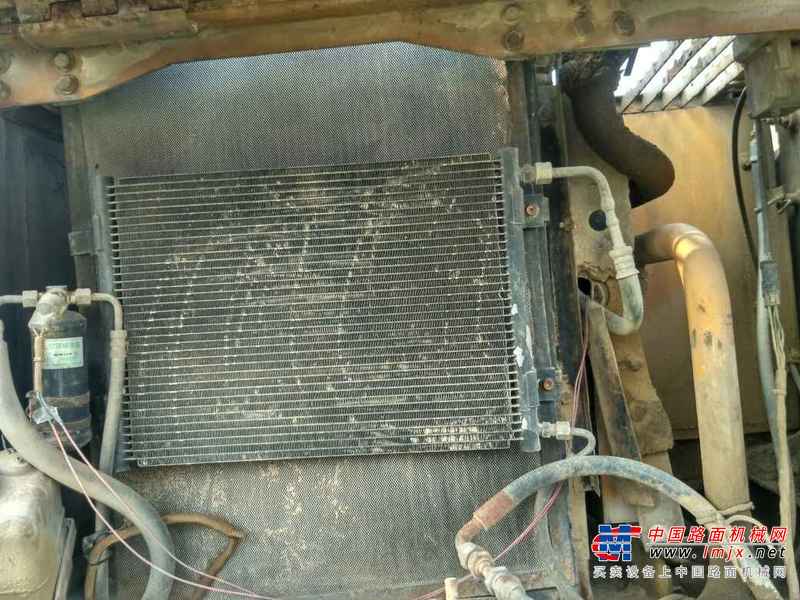 河北出售转让二手15000小时2006年现代R220LC挖掘机