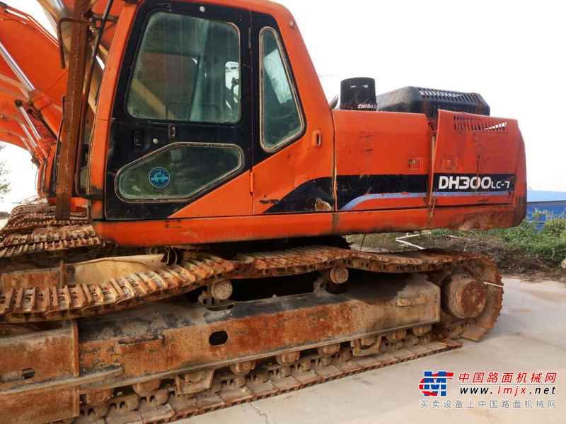 河北出售转让二手18000小时2009年斗山DH300LC挖掘机