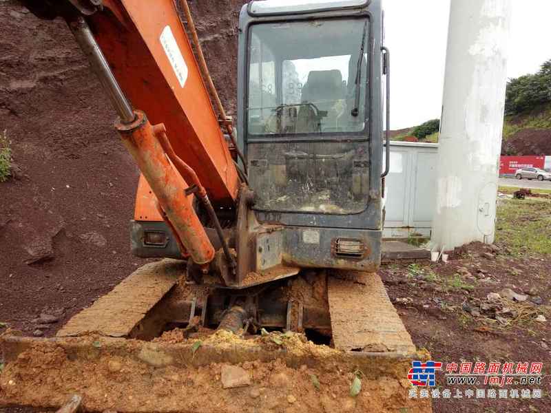江西出售转让二手10000小时2010年斗山DH55挖掘机