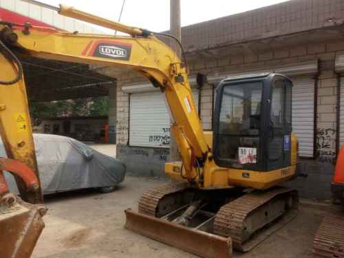 河北出售转让二手8000小时2012年福田雷沃FR65挖掘机
