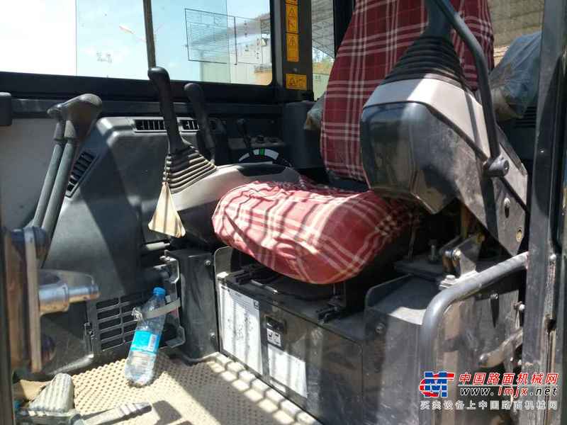 山西出售转让二手5000小时2014年小松PC56挖掘机