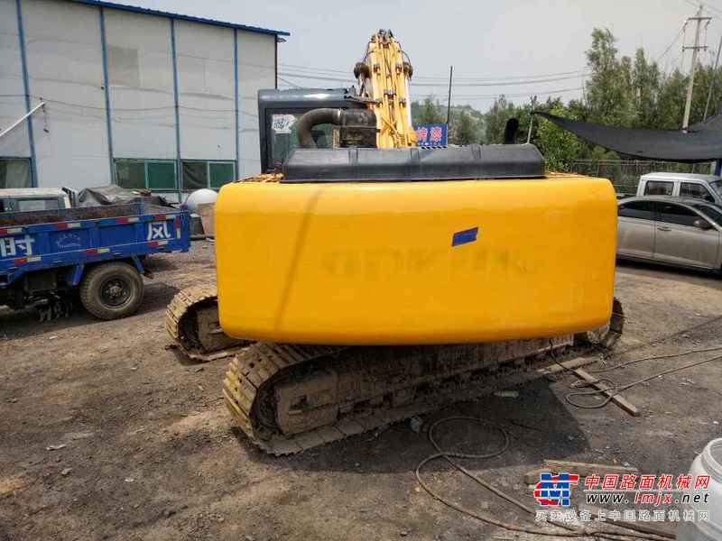 山西出售转让二手12689小时2011年龙工LG6235挖掘机