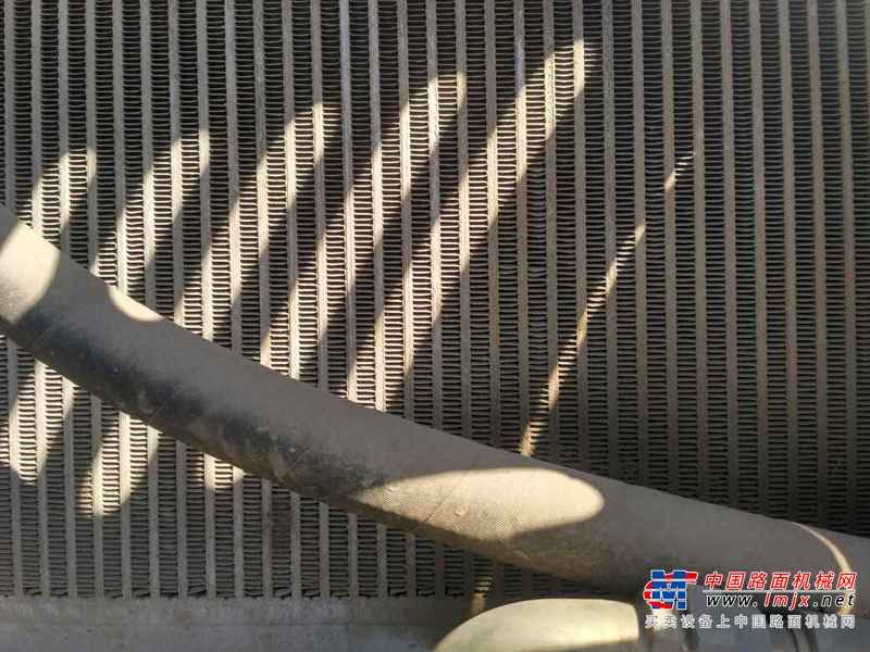河北出售转让二手7000小时2010年犀牛重工XNW51360挖掘机