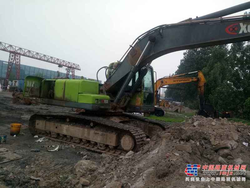 山西出售转让二手5000小时2010年徐挖XCG220LC挖掘机