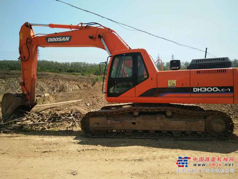 辽宁出售转让二手1200小时2014年斗山DH300LC挖掘机
