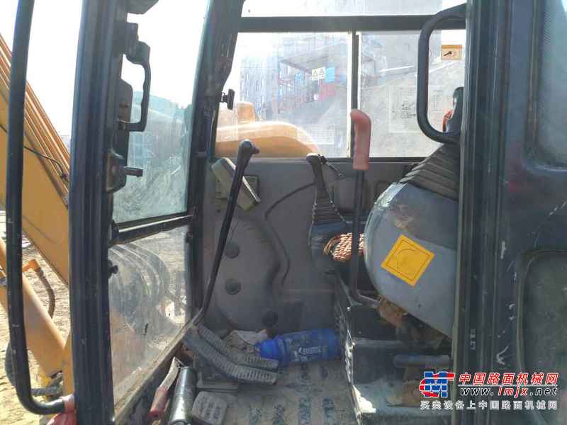 山东出售转让二手4600小时2011年福田雷沃FR60挖掘机