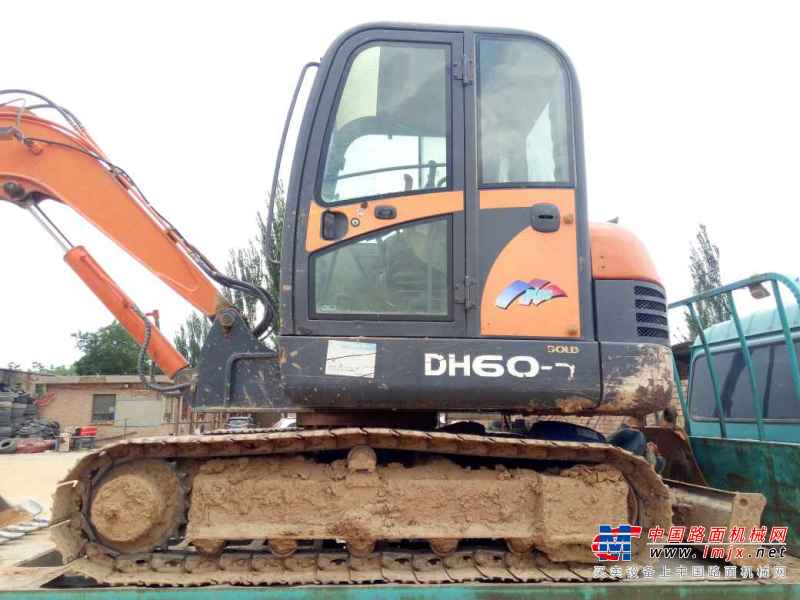 宁夏出售转让二手5800小时2011年斗山DH60挖掘机