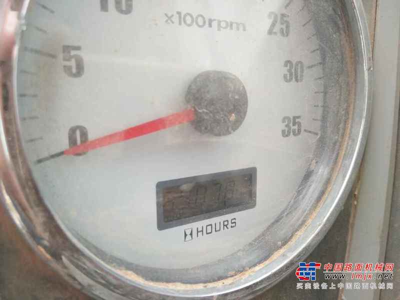 山东出售转让二手6400小时2010年现代R60挖掘机