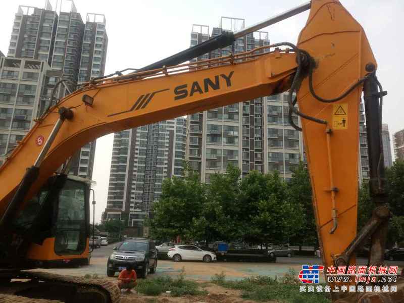 河北出售转让二手8900小时2011年三一重工SY235C挖掘机