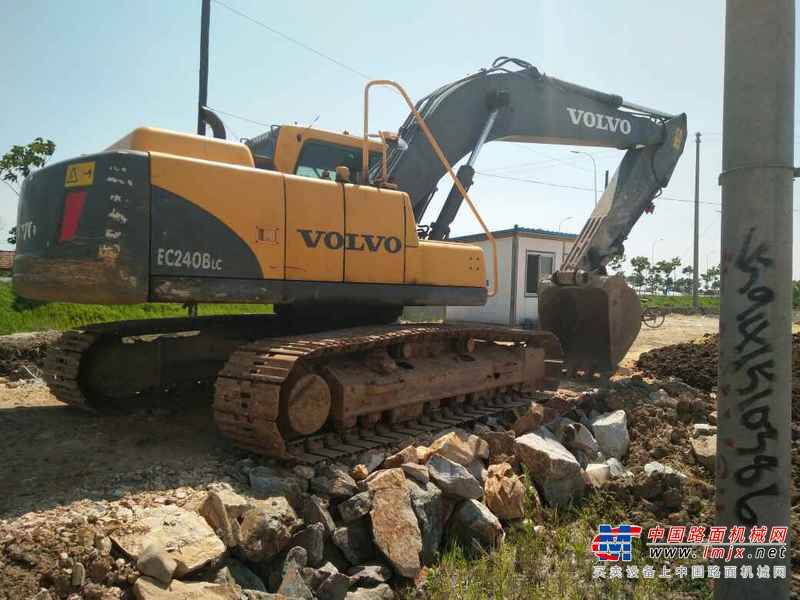 辽宁出售转让二手8000小时2010年沃尔沃EC210BLC挖掘机