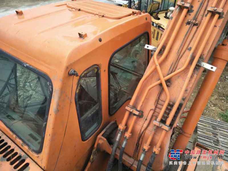 云南出售转让二手15000小时2005年斗山DH220LC挖掘机