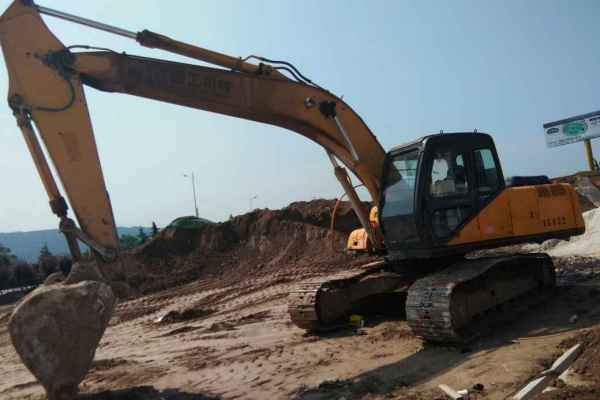 河南出售转让二手8000小时2007年厦工XG820挖掘机