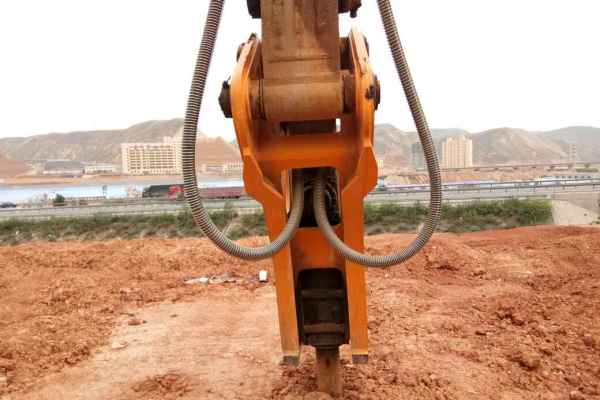 甘肃出售转让二手8000小时2009年三一重工SY360C挖掘机