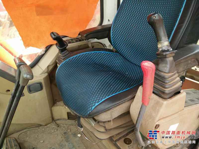 内蒙古出售转让二手8000小时2008年斗山DH225LC挖掘机