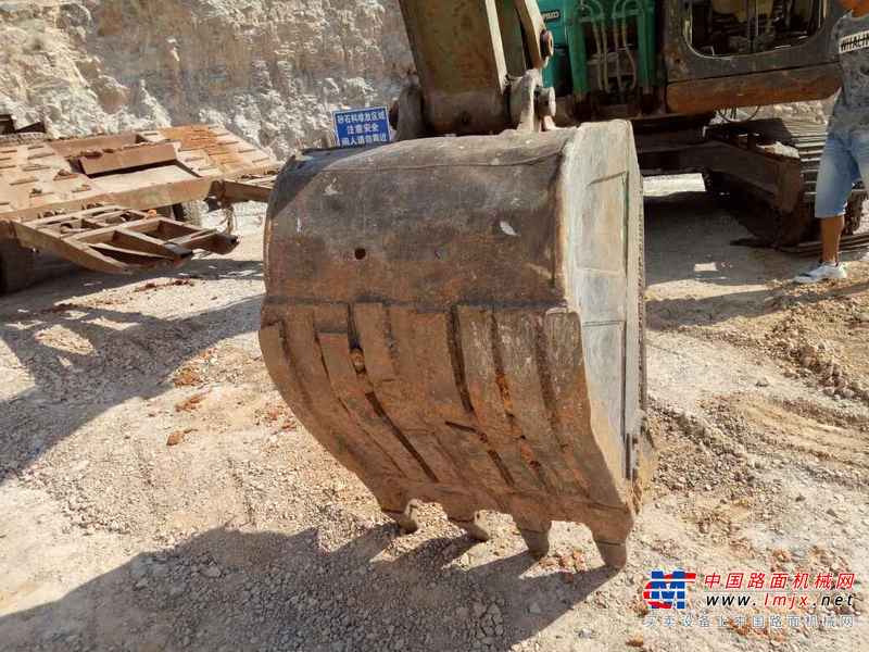 云南出售转让二手7111小时2012年神钢SK130挖掘机
