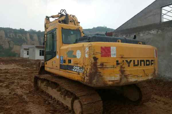 山西出售转让二手7000小时2008年现代R225LC挖掘机