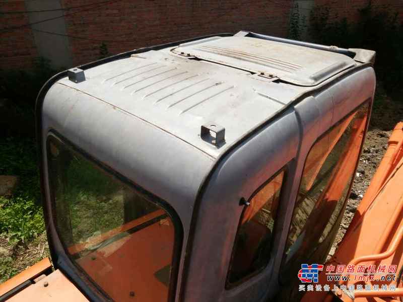 辽宁出售转让二手14000小时2006年日立ZL210LCHHE挖掘机