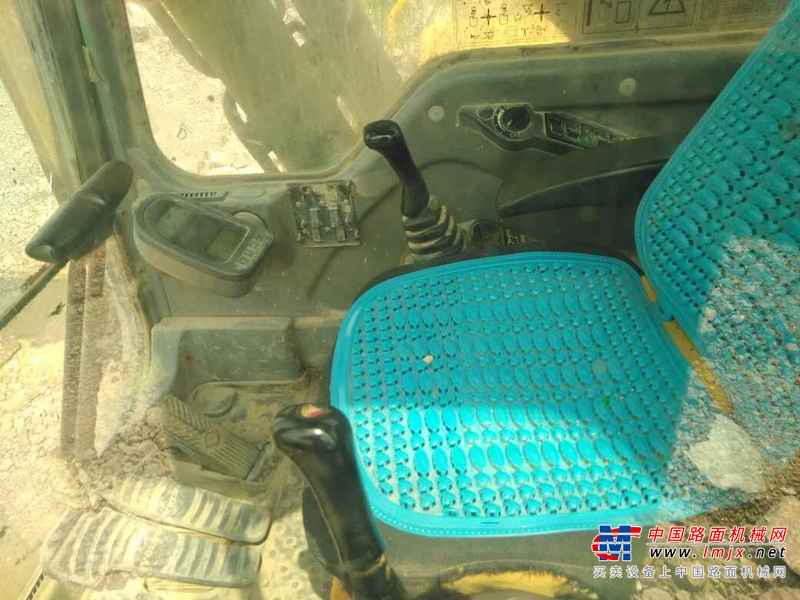 河南出售转让二手10000小时2011年沃尔沃EC240BLC挖掘机