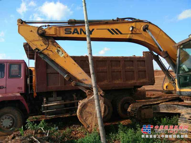 河南出售转让二手11000小时2010年三一重工SY215C挖掘机