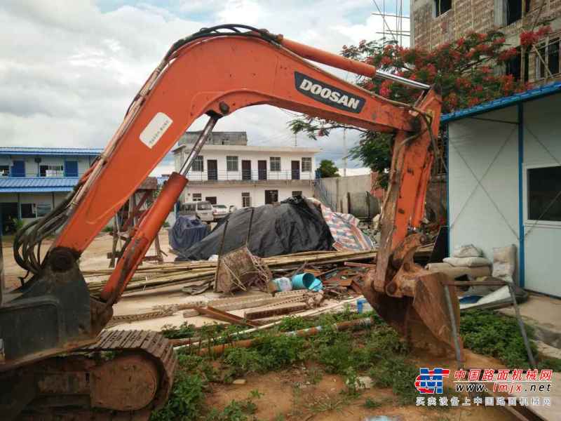广西出售转让二手8154小时2012年斗山DH55挖掘机