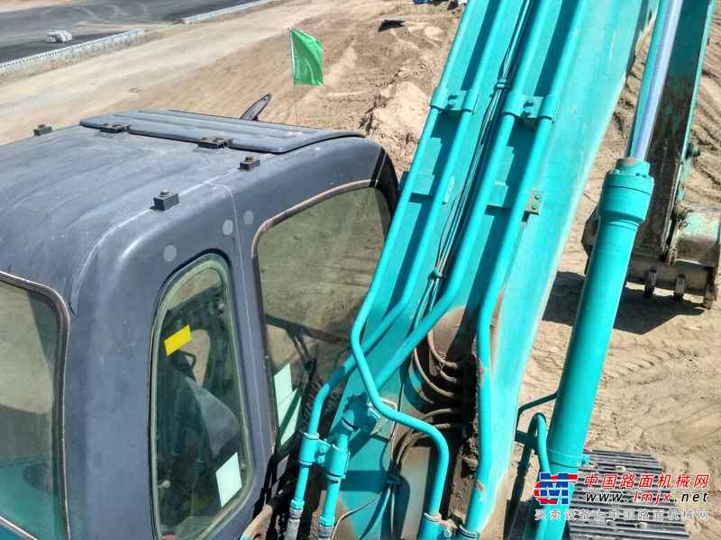 河北出售转让二手9000小时2010年神钢SK210LC挖掘机