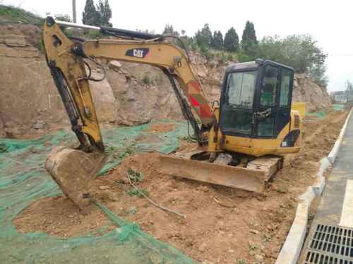 山东出售转让二手8000小时2013年卡特彼勒306挖掘机