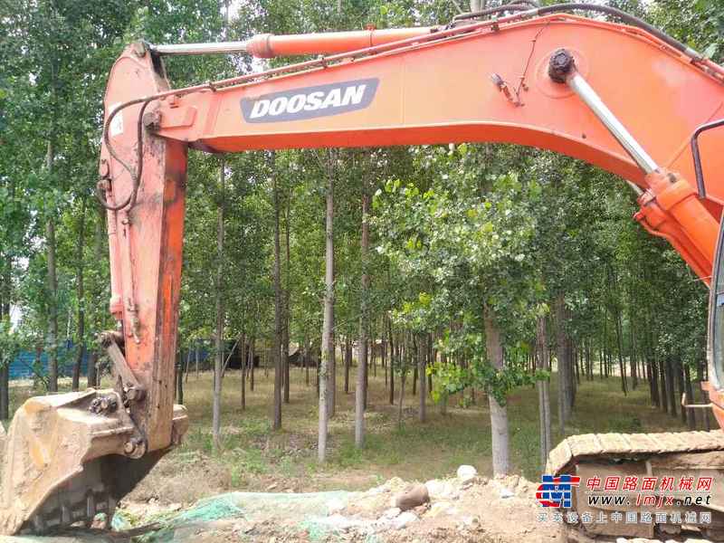 河南出售转让二手6000小时2010年斗山DH225LC挖掘机