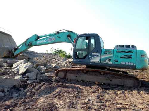 四川出售转让二手10073小时2007年神钢SK260LC挖掘机