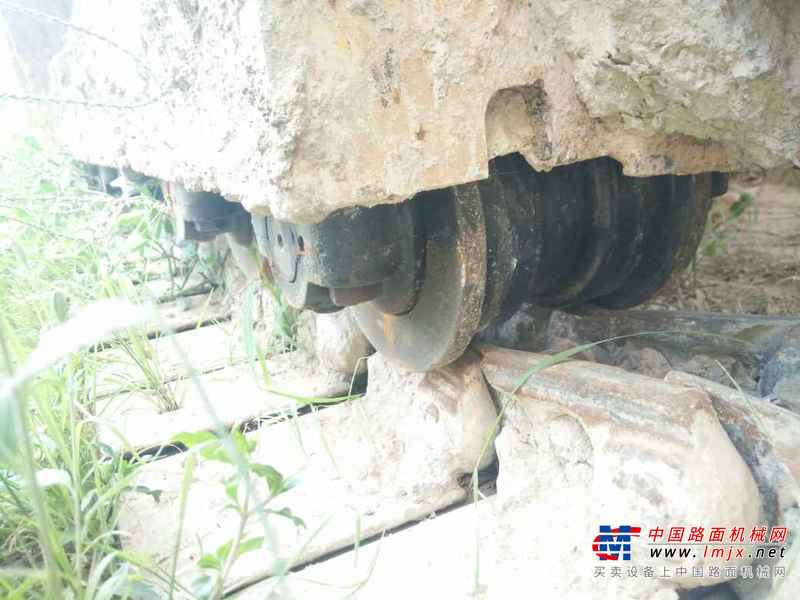 云南出售转让二手6879小时2013年厦工XG808挖掘机
