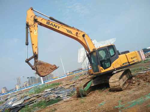 河南出售转让二手10000小时2010年三一重工SY215C挖掘机