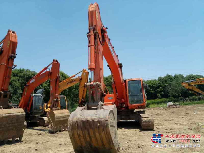 江苏出售转让二手8600小时2012年斗山DH215挖掘机